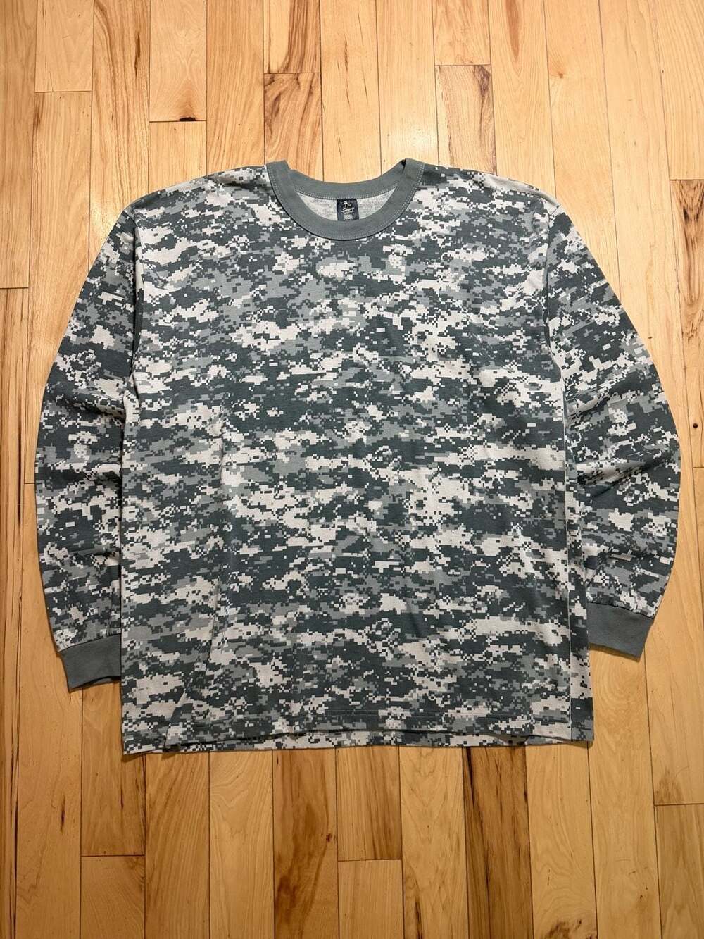 Vintage Tee Swing Digital Camouflage Long Sleeve T-Shirt ACU Pattern